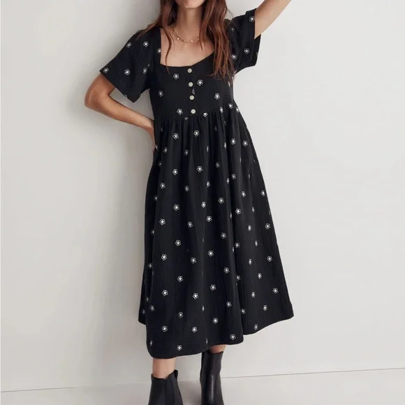 madewell lightspun midi dress Madewell Women's Lightspun Button Front Tiered Midi Dress in True Black Size 14W